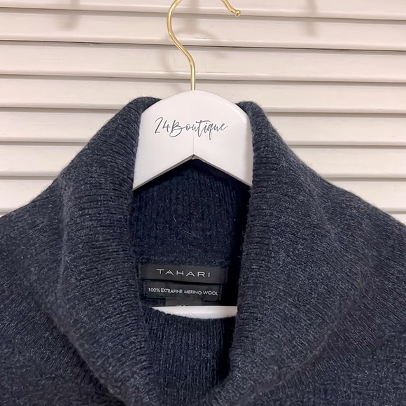 TAHARI Extra Fine Merino Wool Cowl Neck Long Sleeved Sweater GUC Size Small - Picture 3 of 12